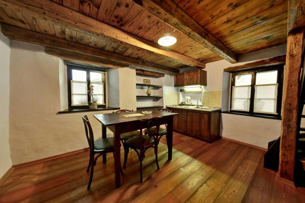 Bed and Breakfast House Marica Шмартно Экстерьер фото